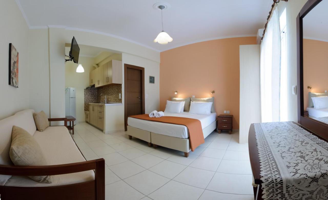 Kefalas Apartments Parga Exterior photo